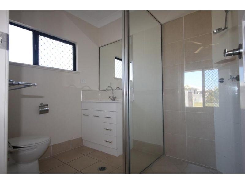 Mount Louisa QLD 4814