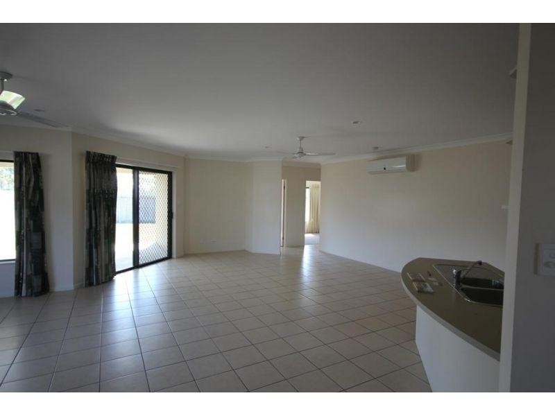 Mount Louisa QLD 4814