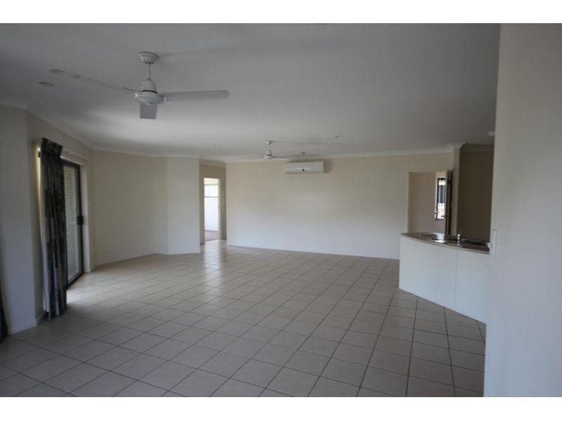 Mount Louisa QLD 4814