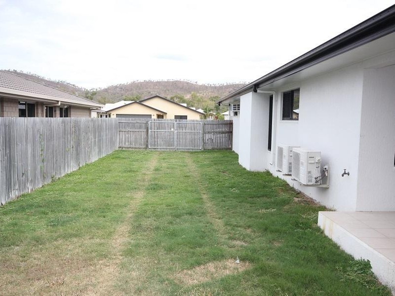 Mount Louisa QLD 4814