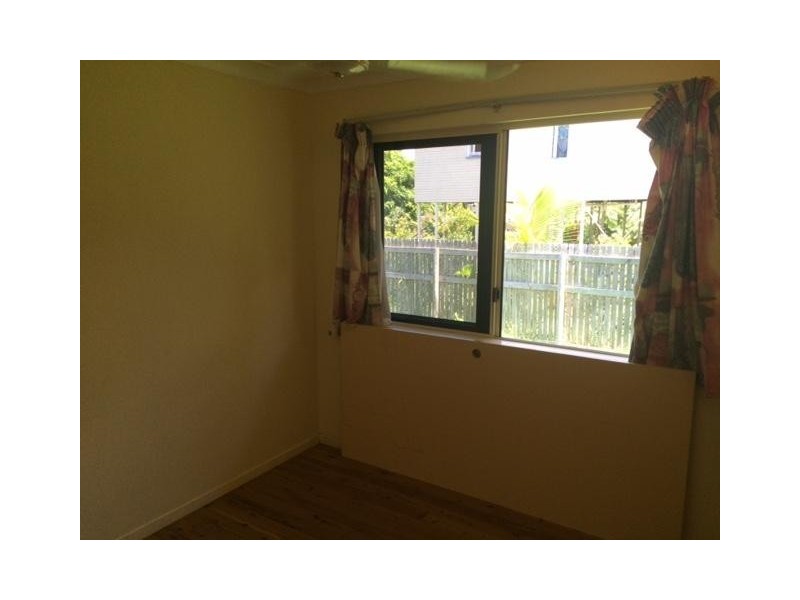 8 Simonsen Court, Kelso QLD 4815