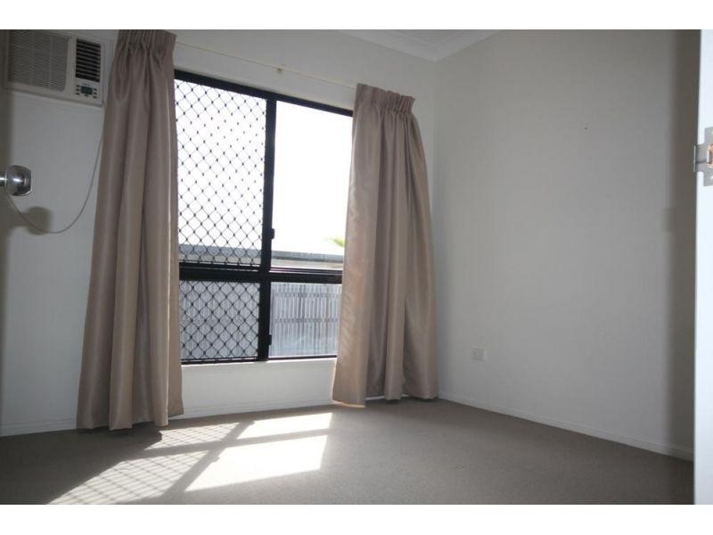 Mount Louisa QLD 4814