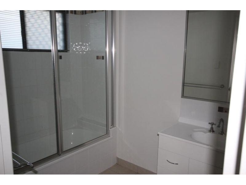 Mount Louisa QLD 4814