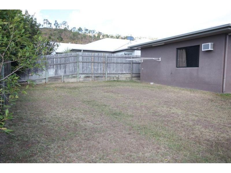 Mount Louisa QLD 4814