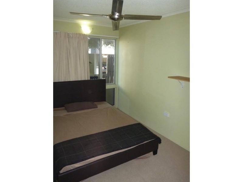 12/108-109 The Strand, North Ward QLD 4810