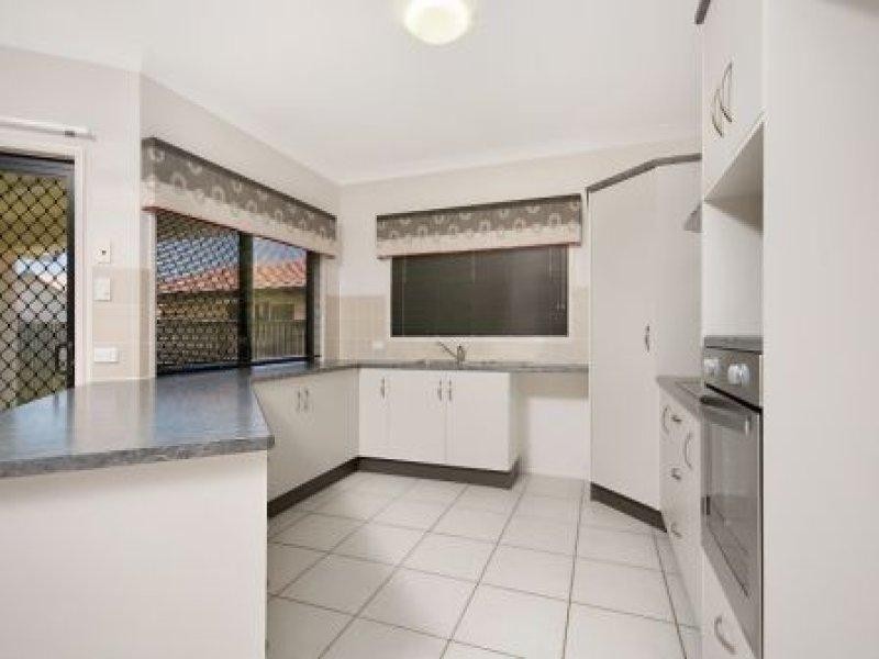 62 Woodwark Drive, Bushland Beach QLD 4818