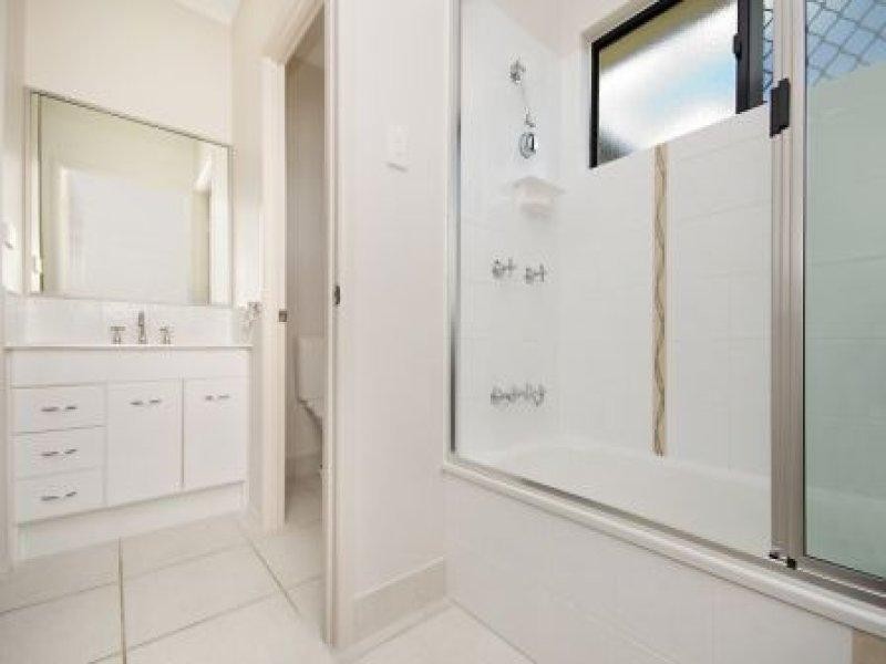 62 Woodwark Drive, Bushland Beach QLD 4818