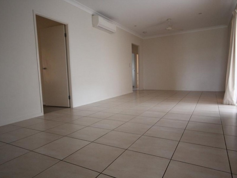 Bohle Plains QLD 4817