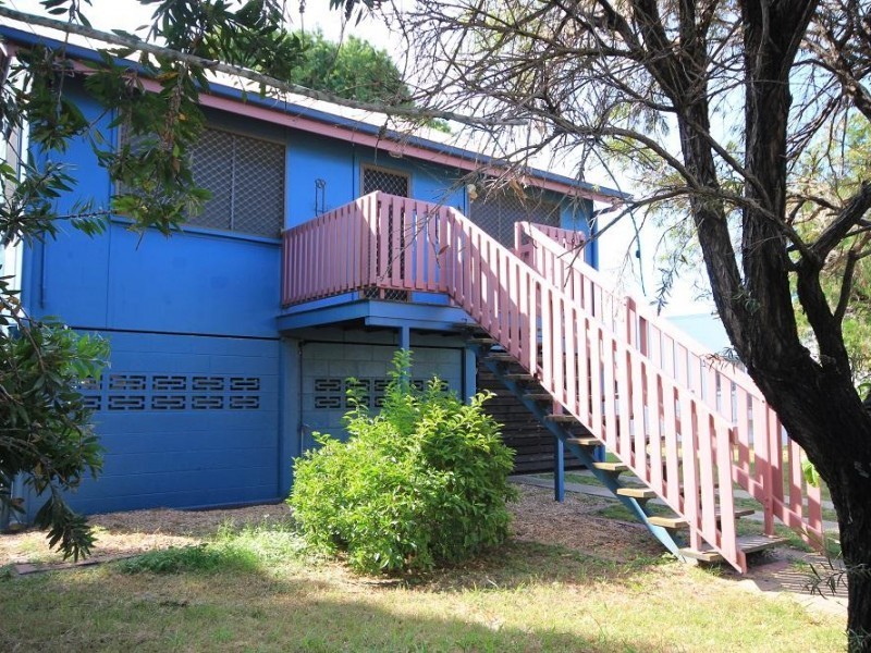 1 Queens Road, Railway Estate QLD 4810