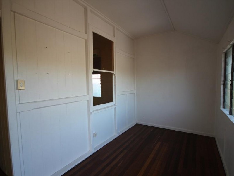 1 Queens Road, Railway Estate QLD 4810