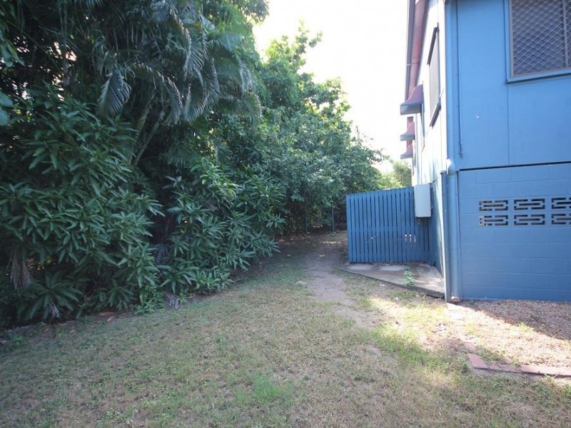 1 Queens Road, Railway Estate QLD 4810