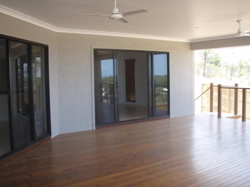 161 Goicoechea Drive, Bushland Beach QLD 4818