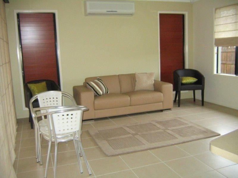 Bohle Plains QLD 4817