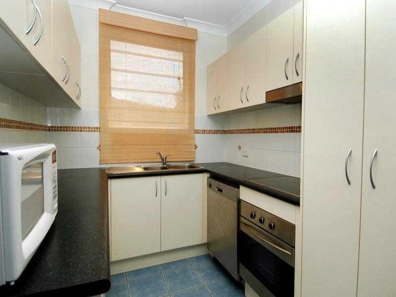 4/58 Eyre Street, North Ward QLD 4810