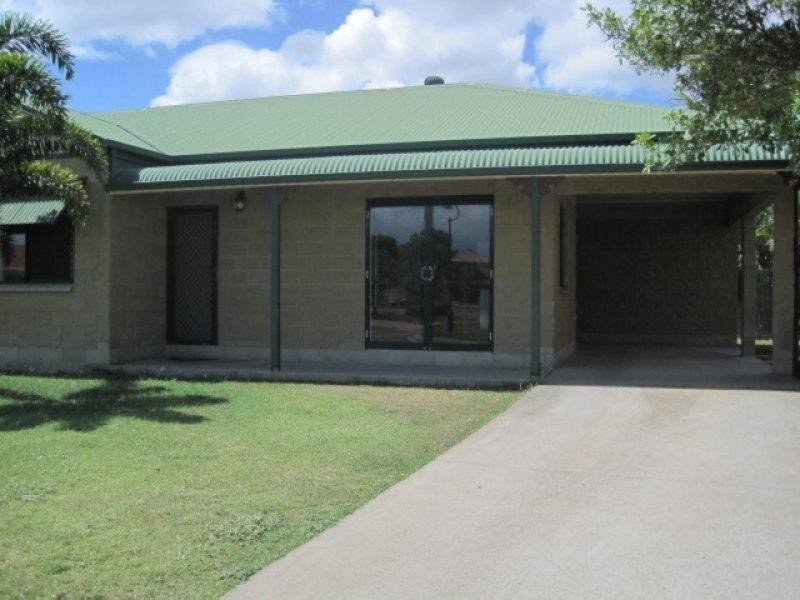 2/11 Xavier Street, Railway Estate QLD 4810