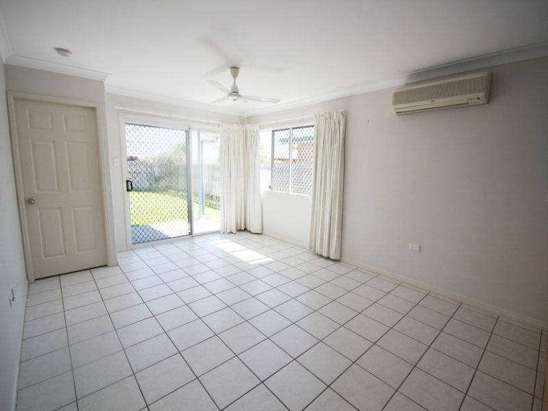 7 Pinnata Place, Kirwan QLD 4817