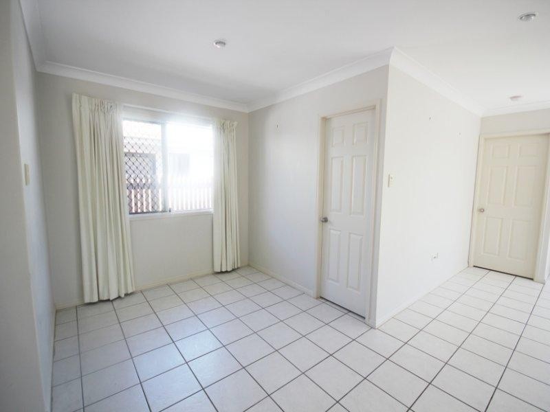 7 Pinnata Place, Kirwan QLD 4817