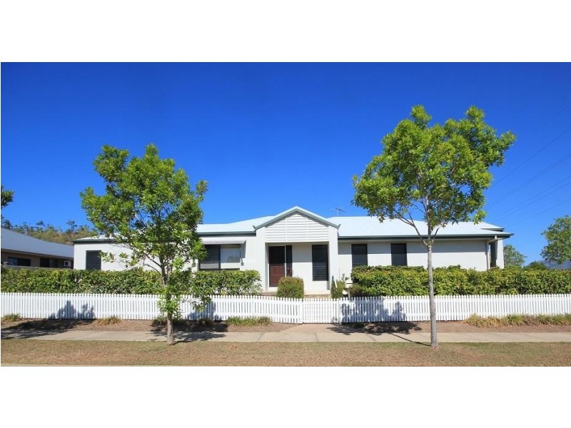 1 Franklin Drive, Mount Louisa QLD 4814