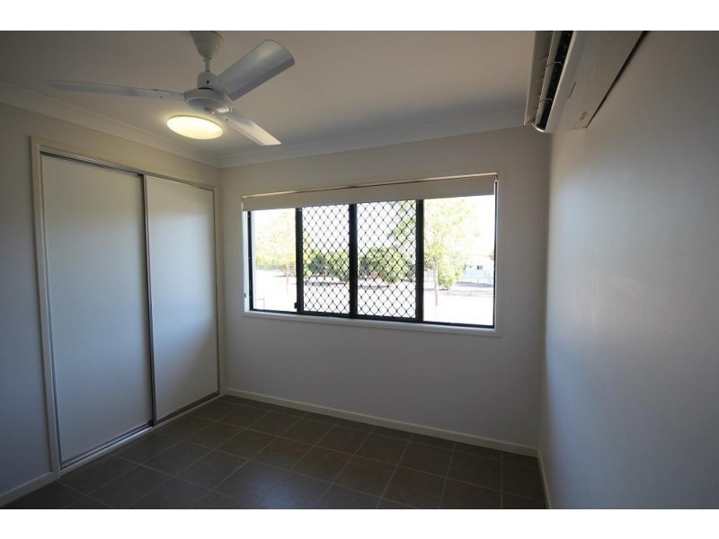 1 Franklin Drive, Mount Louisa QLD 4814