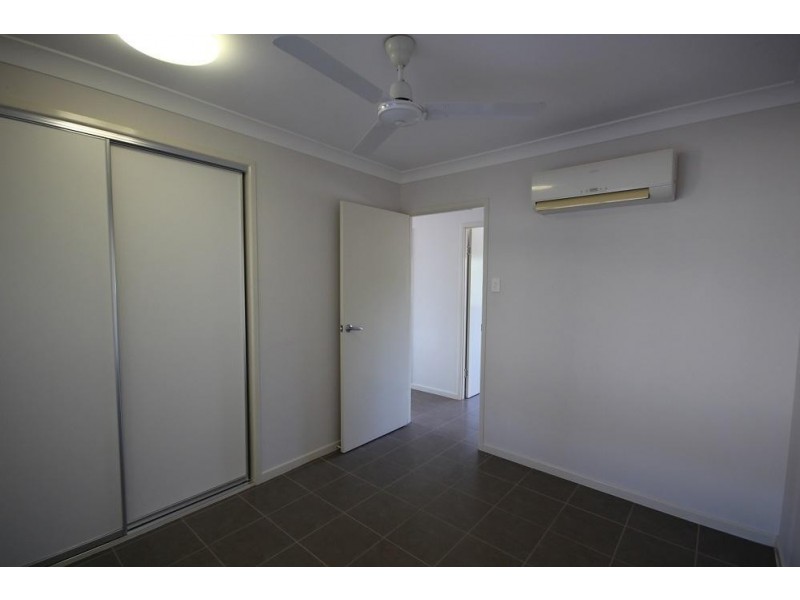 1 Franklin Drive, Mount Louisa QLD 4814