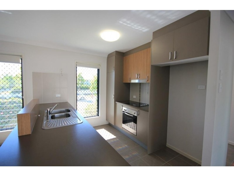 1 Franklin Drive, Mount Louisa QLD 4814