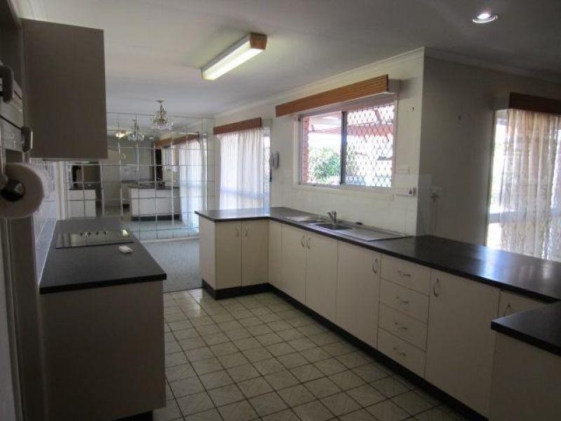 Kirwan QLD 4817