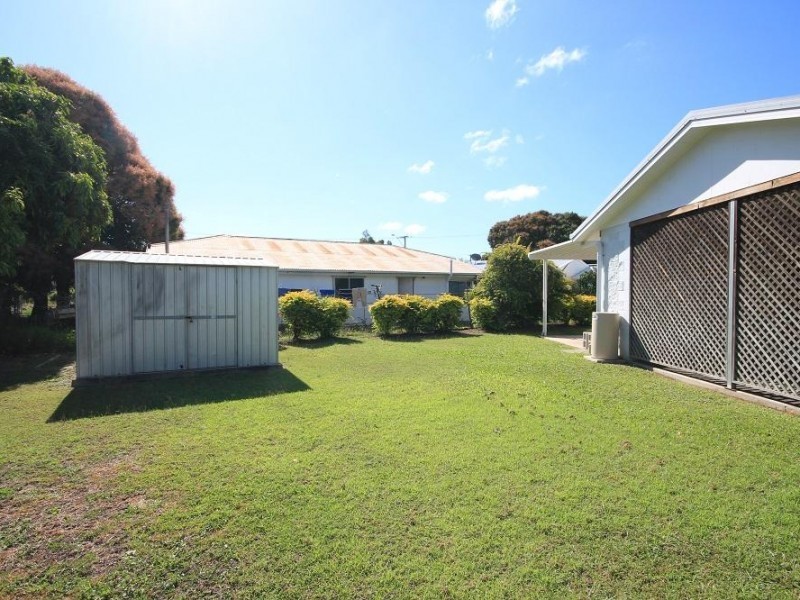 24 Gilli Cresent, Cranbrook QLD 4814