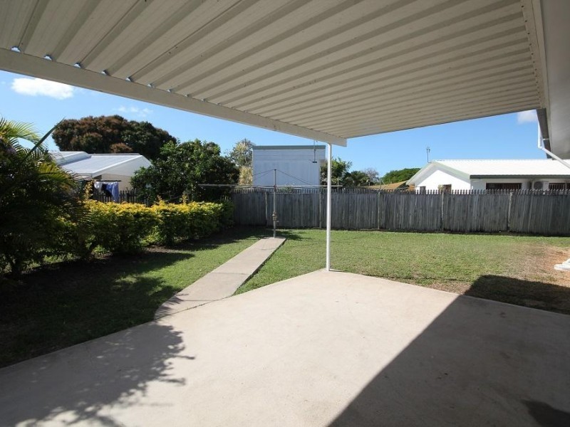 24 Gilli Cresent, Cranbrook QLD 4814