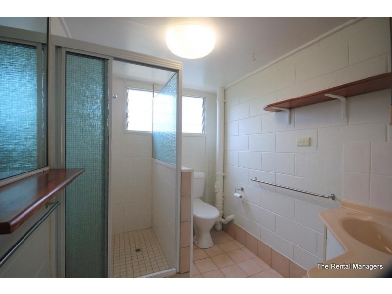 4/98 The Strand, North Ward QLD 4810