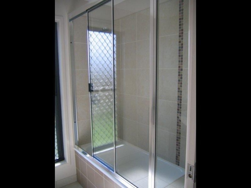 17 Tipperary Street, Burdell QLD 4818