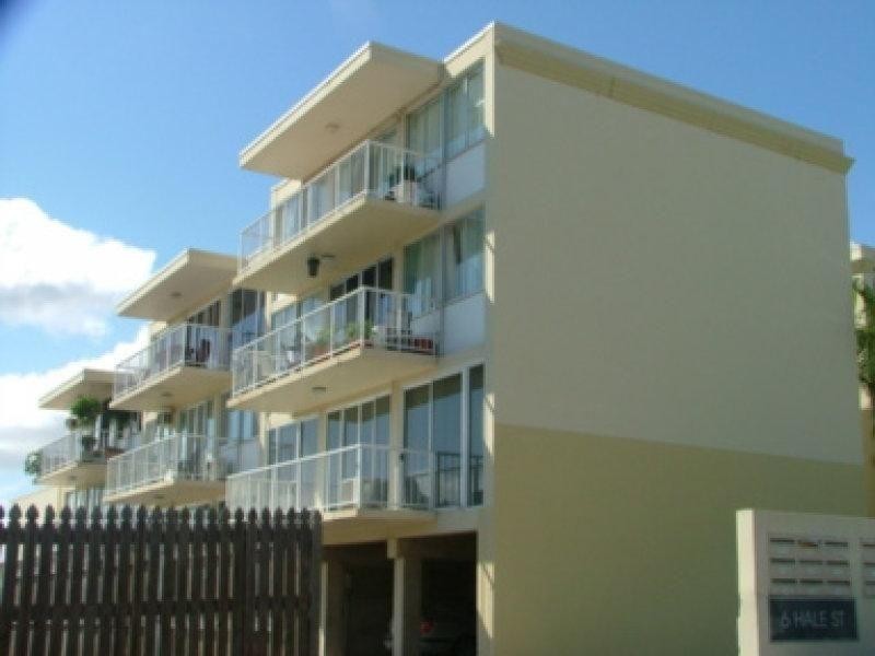 8/6 Hale Street, Townsville City QLD 4810