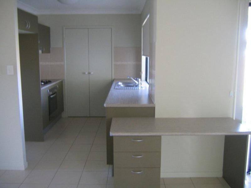 19 Tipperary Street, Burdell QLD 4818