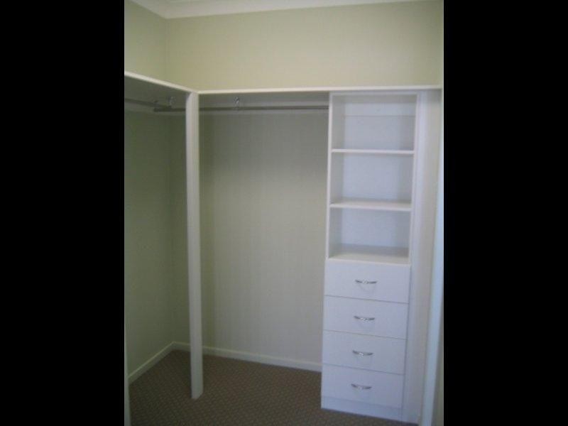 19 Tipperary Street, Burdell QLD 4818