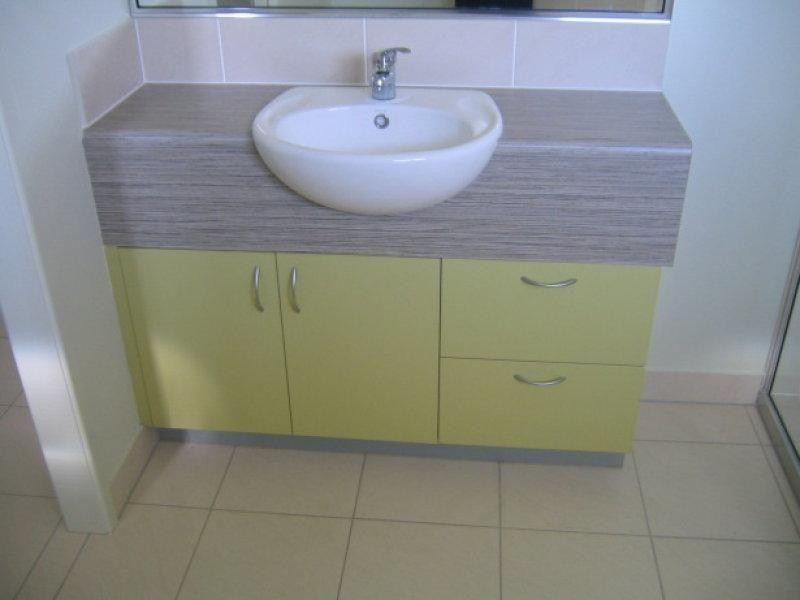 19 Tipperary Street, Burdell QLD 4818