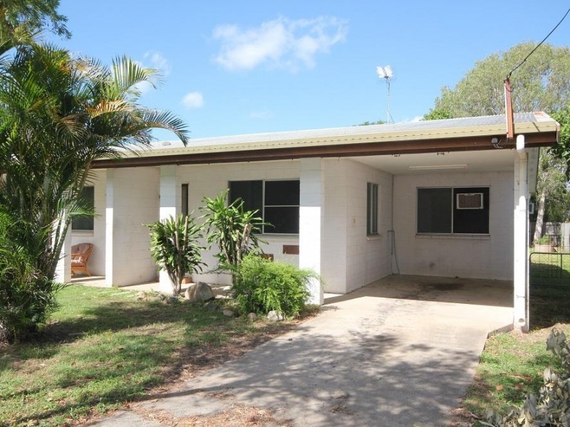 2/1077 Riverway Drive, Rasmussen QLD 4815