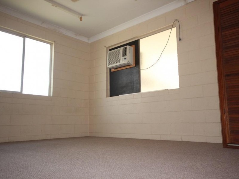 2/1077 Riverway Drive, Rasmussen QLD 4815