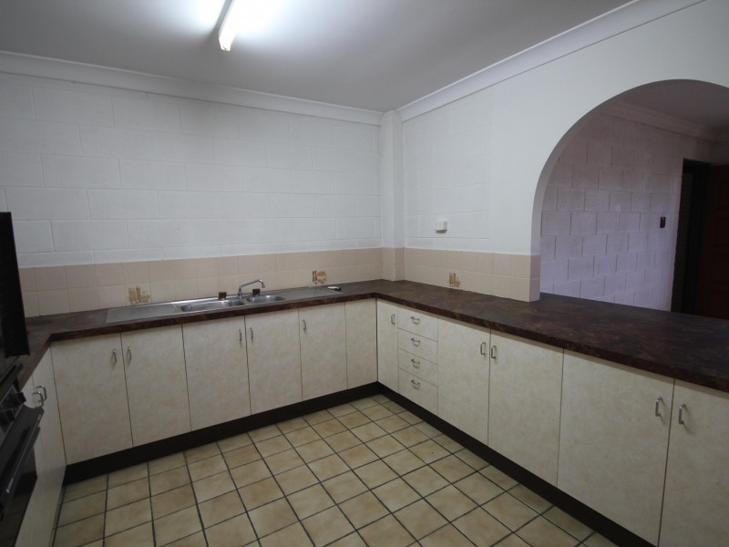 4/93 Bowen Road, Rosslea QLD 4812