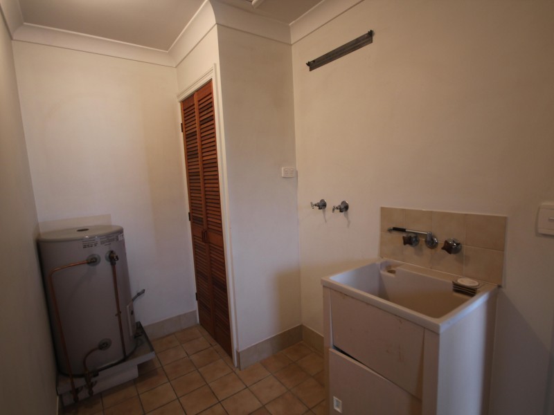 4/93 Bowen Road, Rosslea QLD 4812