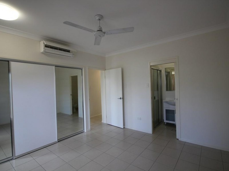 1/63 Hugh Street, West End QLD 4810