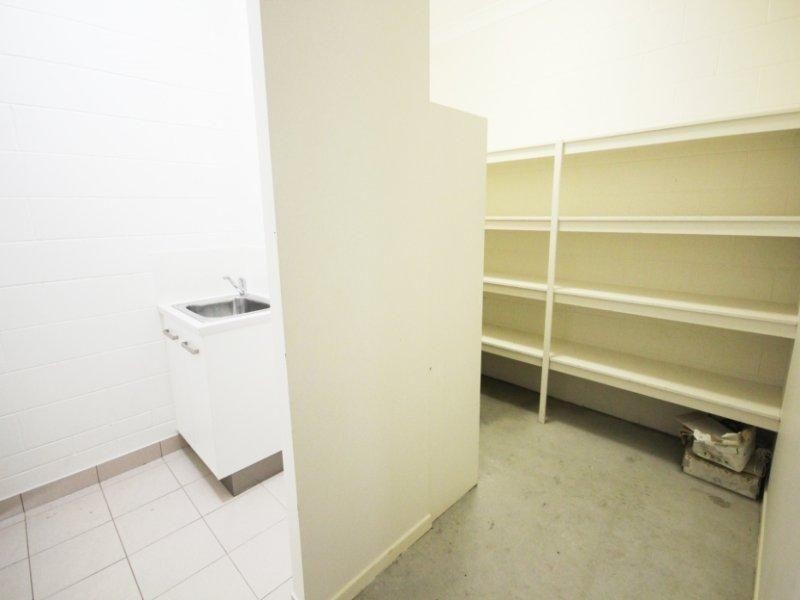 3/63 Hugh Street, West End QLD 4810