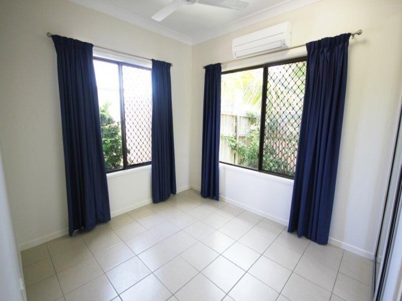 West End QLD 4810