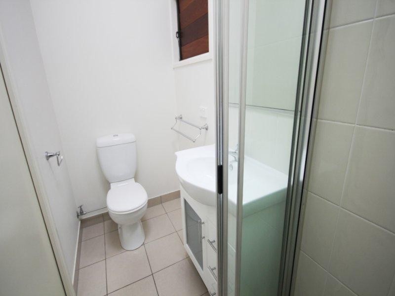 West End QLD 4810