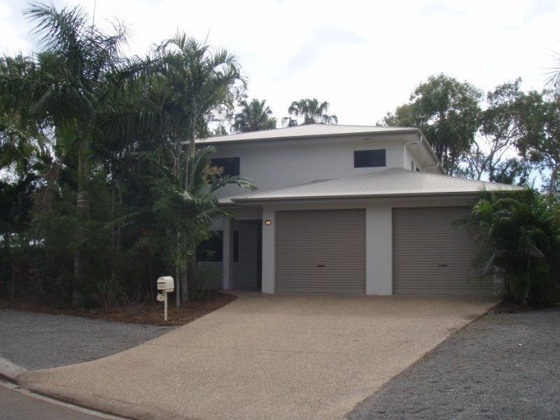 12 Marita Court, Bushland Beach QLD 4818
