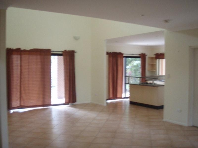 12 Marita Court, Bushland Beach QLD 4818