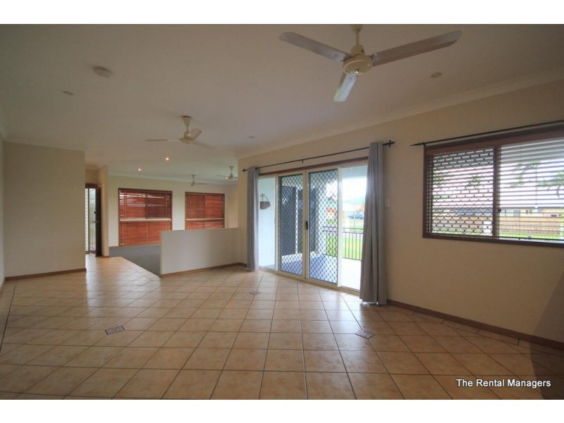 5 Daytona Drive, Kirwan QLD 4817