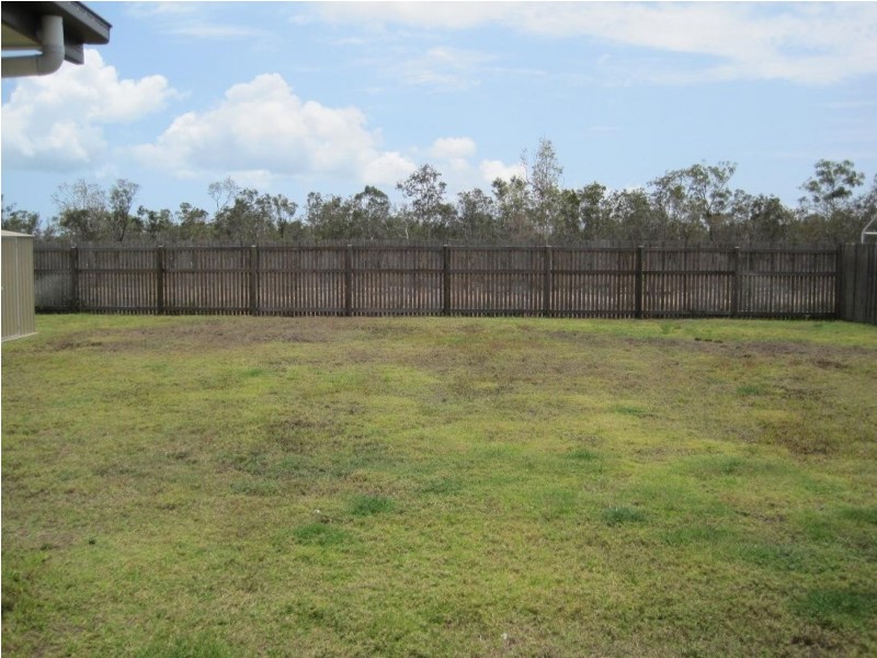 20 Armistice Street, Burdell QLD 4818