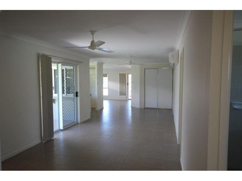 87 Franklin Drive, Mount Louisa QLD 4814