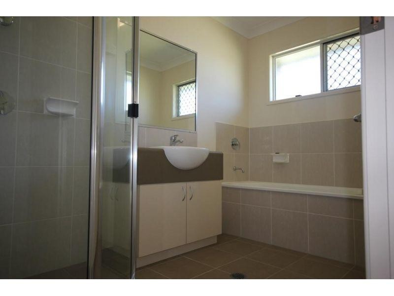 87 Franklin Drive, Mount Louisa QLD 4814