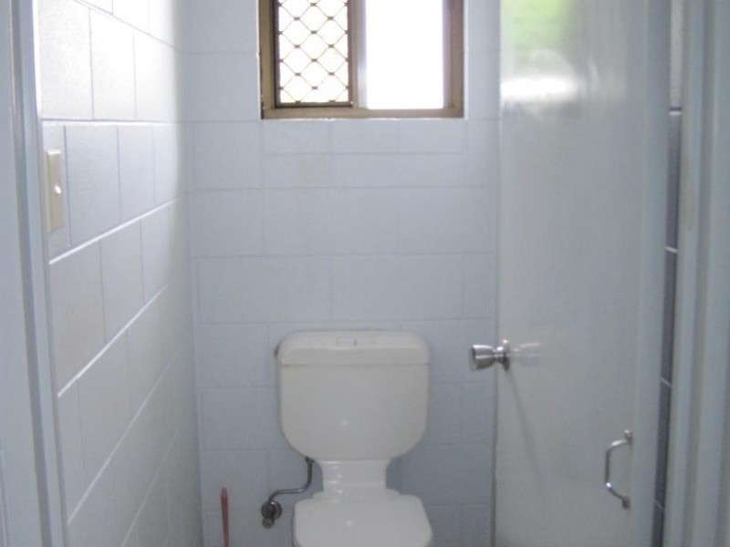 2/1 Calypso Court, Burdell QLD 4818