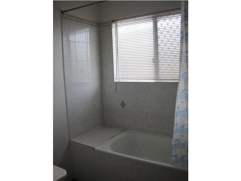 26 Chesney Road, Mount Low QLD 4818